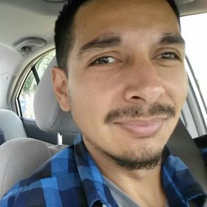 Meet your Posher, Javier